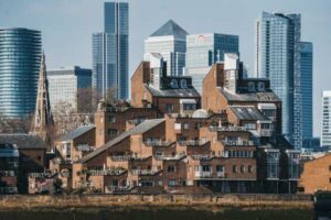 Leasehold vs Freehold: Which Is Right for You in the UK?