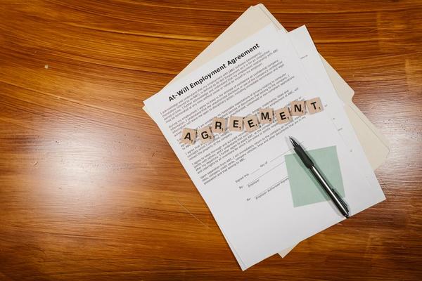 employment contract rights uk